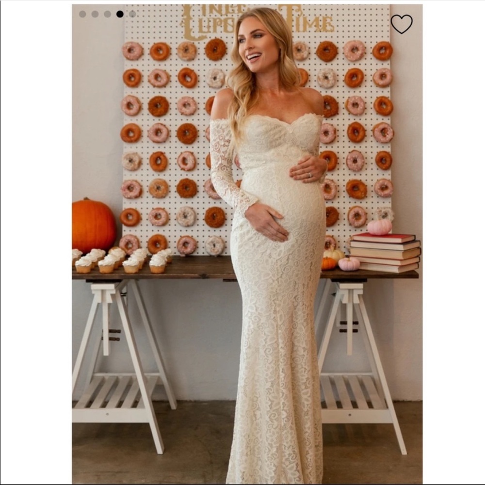 Pinkblush maternity dress new with no tags